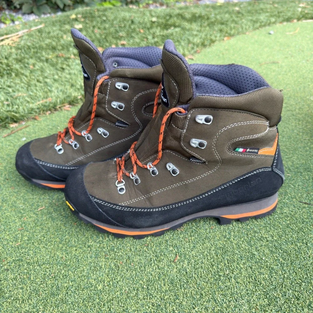 Zamberlan 700 Gore-Tex Vibram Hiking Boots Mens 9.5 Olive Waterproof Italy